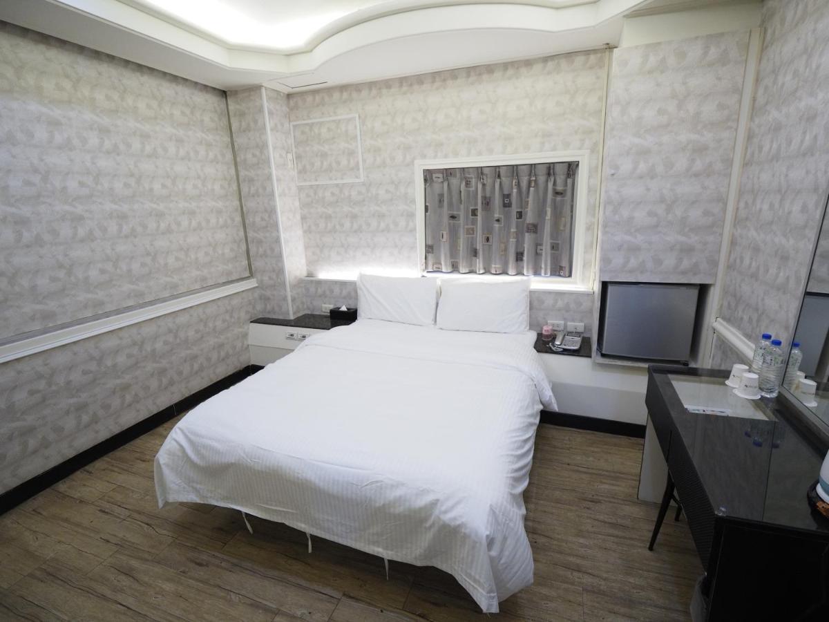 合悅都會商旅 Heyue Hotel مدينة هسينشو المظهر الخارجي الصورة