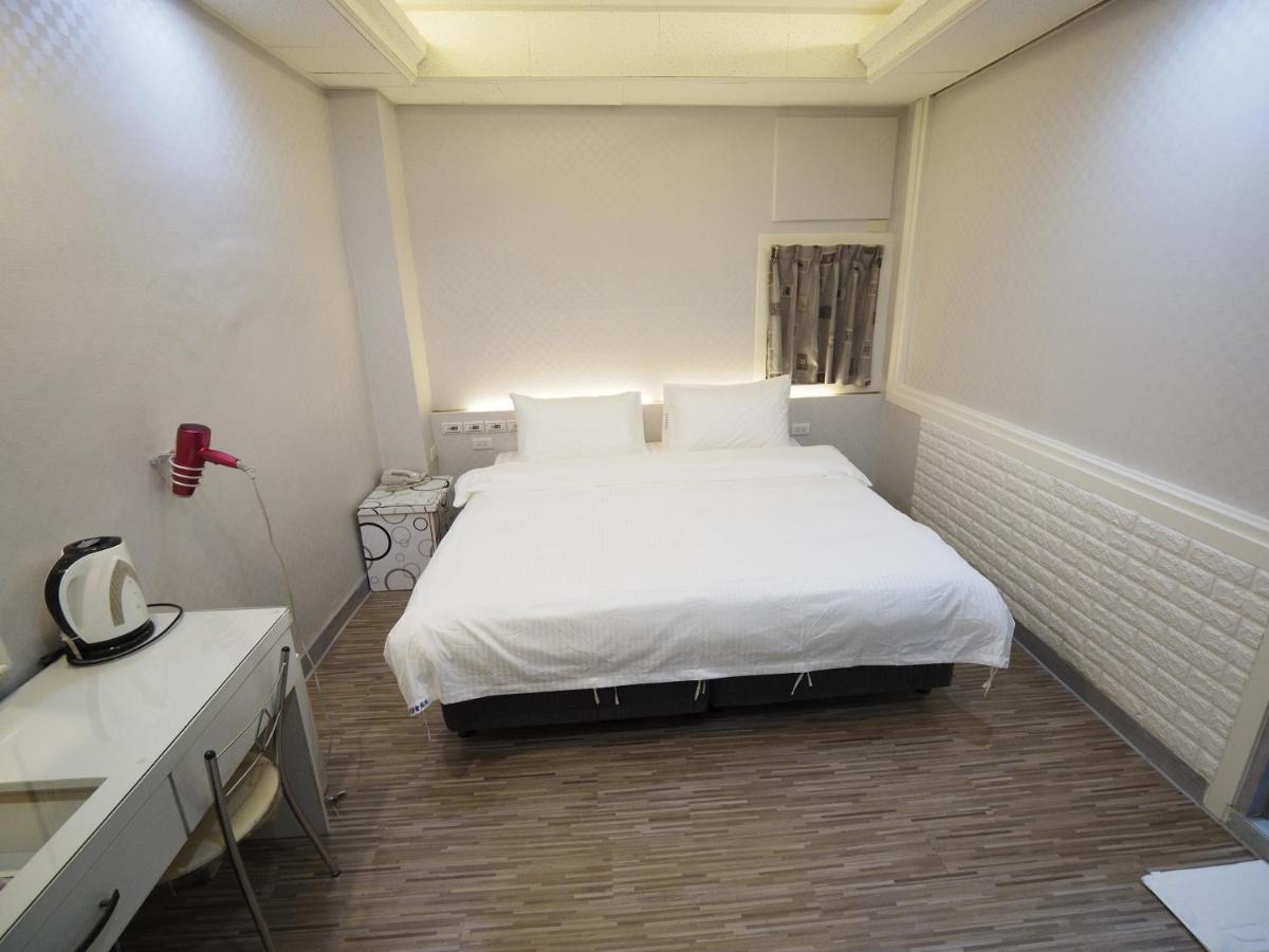 合悅都會商旅 Heyue Hotel مدينة هسينشو المظهر الخارجي الصورة