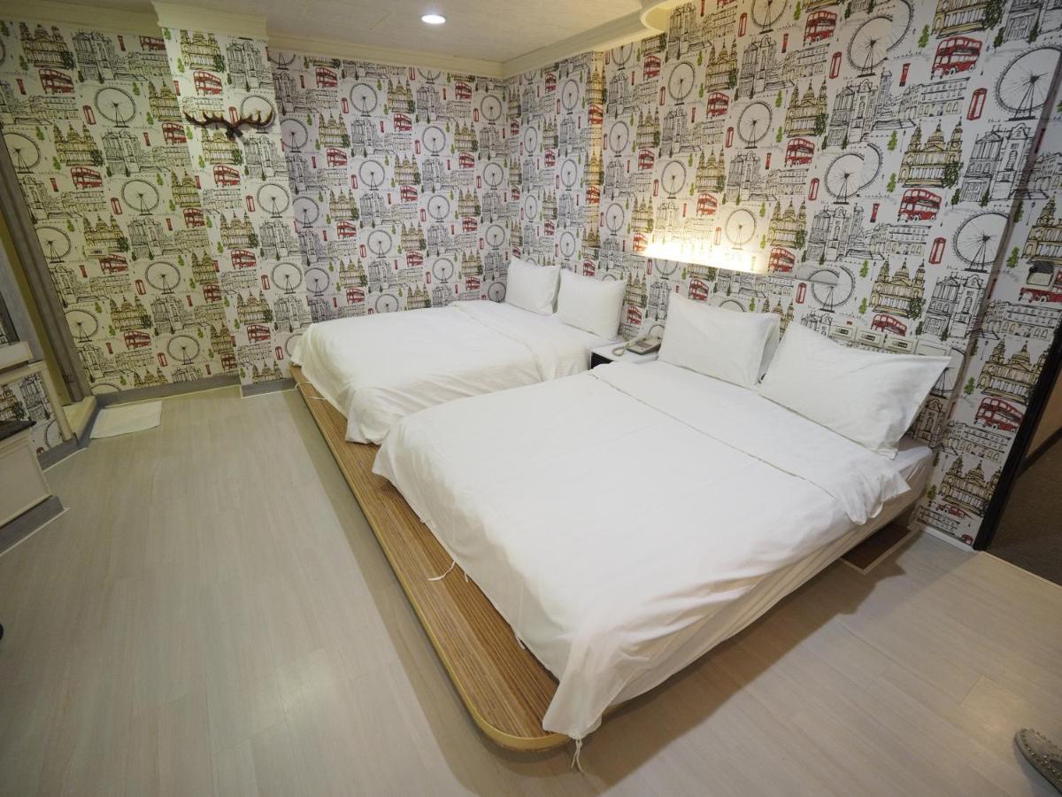 合悅都會商旅 Heyue Hotel مدينة هسينشو المظهر الخارجي الصورة