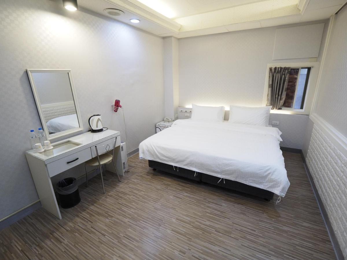 合悅都會商旅 Heyue Hotel مدينة هسينشو المظهر الخارجي الصورة